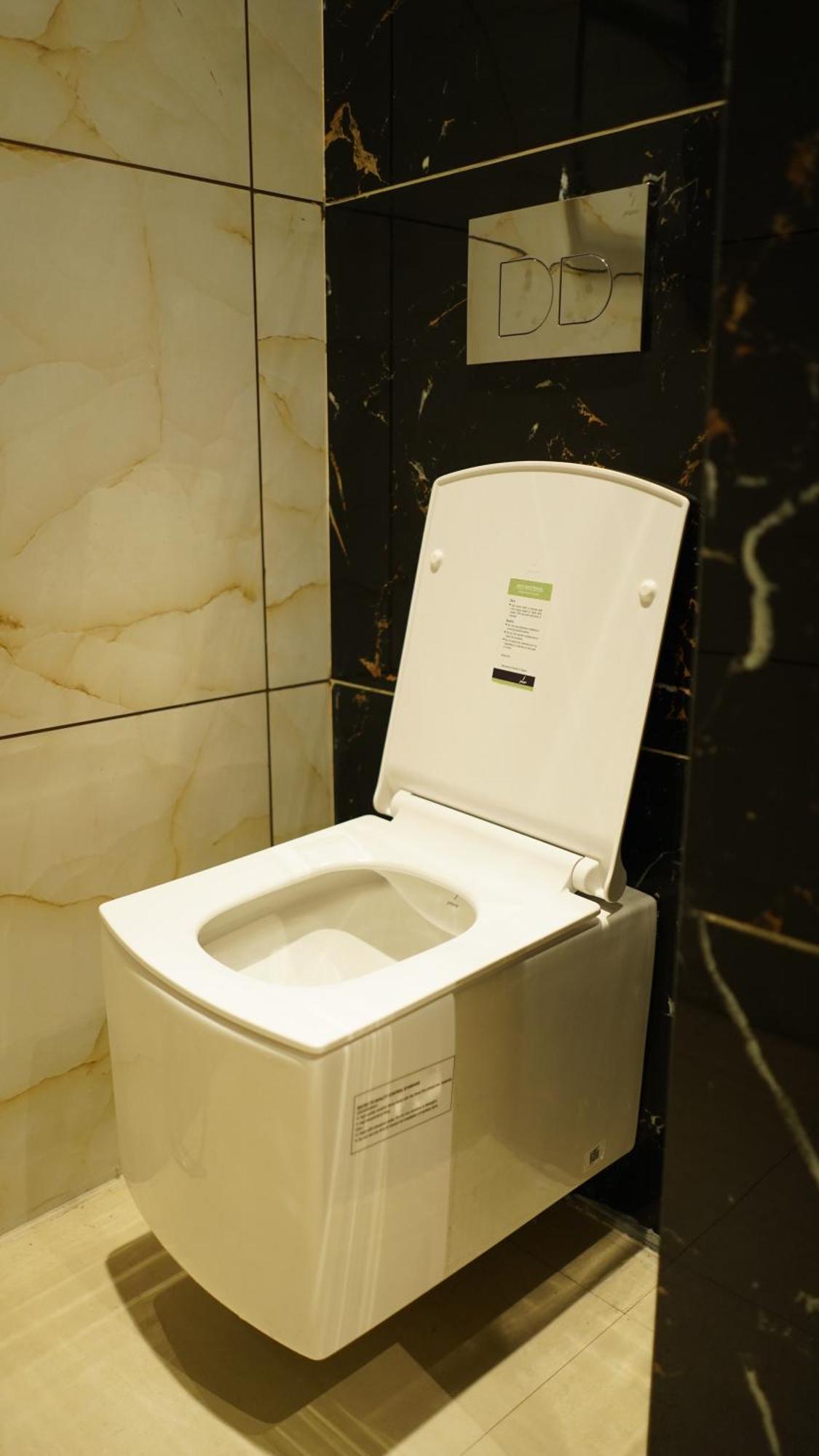 Hotel Silver Pearl Алигарх Экстерьер фото
